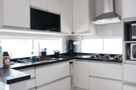 Casa à venda com 158m², 4 quartos e 2 vagasCozinha