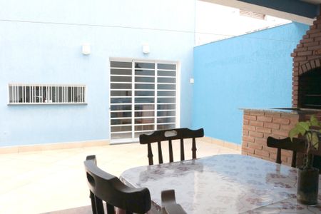 Casa à venda com 158m², 4 quartos e 2 vagasÁrea gourmet com churrasqueira