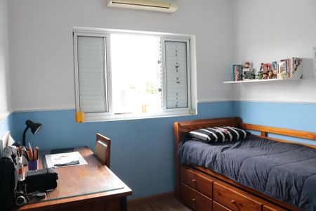 Casa à venda com 158m², 4 quartos e 2 vagasQuarto 1