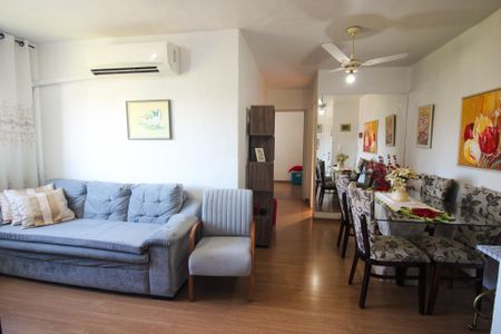 Apartamento à venda com 52m², 2 quartos e 1 vagaSala