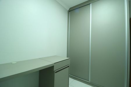 Apartamento para alugar com 57m², 2 quartos e 1 vagaQuarto 1 - Armários