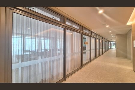 Apartamento à venda com 180m², 3 quartos e 2 vagas Apartamento à venda com 180m², 3 quartos e 2 vagasÁrea comum