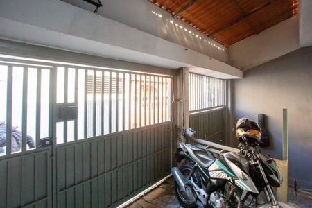 Casa à venda com 175m², 4 quartos e 3 vagasGaragem