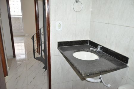 Casa à venda com 120m², 3 quartos e 1 vagaBanheiro 2