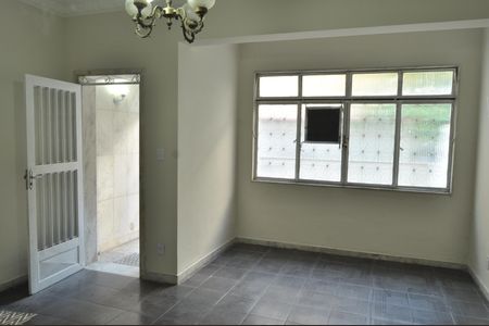 Casa à venda com 120m², 3 quartos e 1 vagaSala