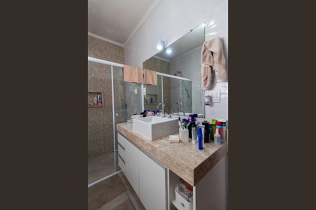 Casa para alugar com 194m², 3 quartos e 4 vagasBanheiro da Suíte