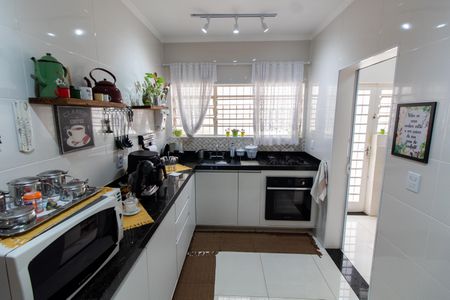 Casa para alugar com 194m², 3 quartos e 4 vagasCozinha