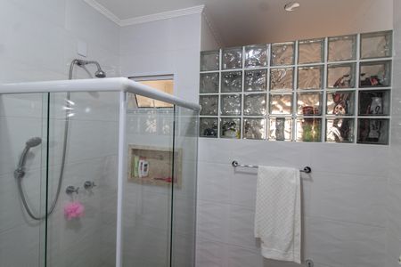 Casa para alugar com 194m², 3 quartos e 4 vagasBanheiro Social