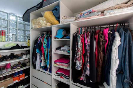 Casa para alugar com 194m², 3 quartos e 4 vagasCloset da Suíte