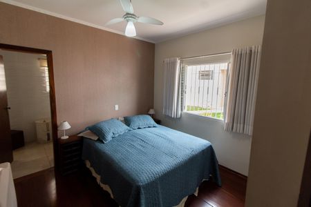 Casa para alugar com 194m², 3 quartos e 4 vagasSuíte