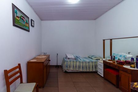 Casa à venda com 248m², 3 quartos e 5 vagasQuarto 2