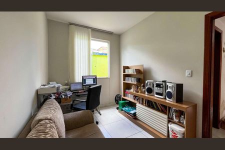 Casa à venda com 152m², 3 quartos e 2 vagas