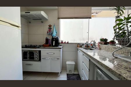 Casa à venda com 152m², 3 quartos e 2 vagas