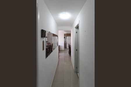 Apartamento para alugar com 74m², 2 quartos e 1 vaga Apartamento para alugar com 74m², 2 quartos e 1 vagaCorredor