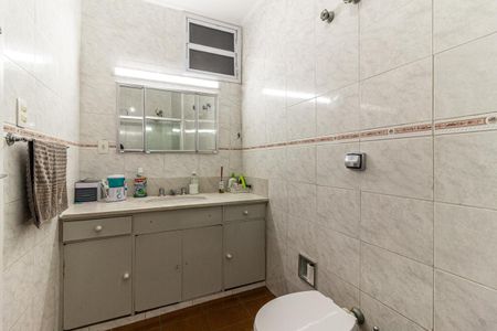Apartamento à venda com 193m², 3 quartos e 1 vagaBanheiro 2