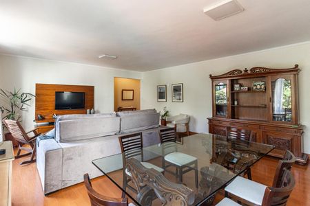 Apartamento à venda com 193m², 3 quartos e 1 vagaSala