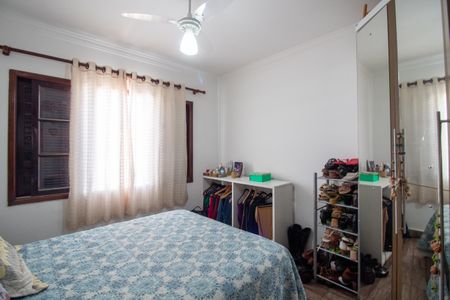 Casa à venda com 141m², 3 quartos e 2 vagasQuarto 1