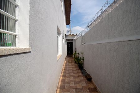 Casa à venda com 141m², 3 quartos e 2 vagasCorredor