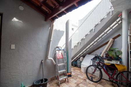 Casa à venda com 141m², 3 quartos e 2 vagasQuintal