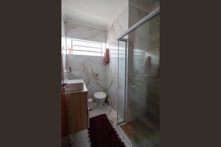 Casa à venda com 141m², 3 quartos e 2 vagasBanheiro