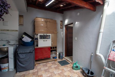 Casa à venda com 141m², 3 quartos e 2 vagasQuintal
