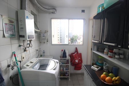 Apartamento à venda com 77m², 3 quartos e 2 vagasCozinha e Área de Serviço