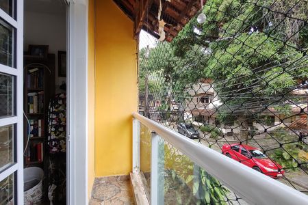 Casa de condomínio para alugar com 500m², 4 quartos e 2 vagasVaranda do Quarto 1