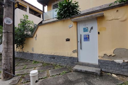 Casa de condomínio para alugar com 500m², 4 quartos e 2 vagasFachada