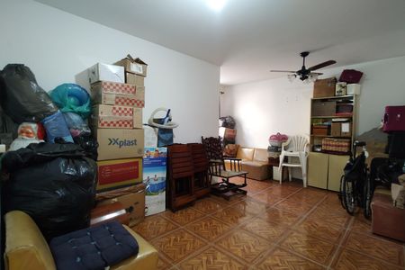 Casa de condomínio para alugar com 500m², 4 quartos e 2 vagasQuarto - Edicula