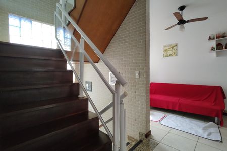 Casa de condomínio para alugar com 500m², 4 quartos e 2 vagasHall social