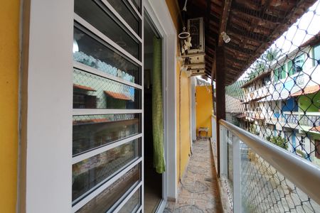 Casa de condomínio para alugar com 500m², 4 quartos e 2 vagasVaranda do Quarto 2