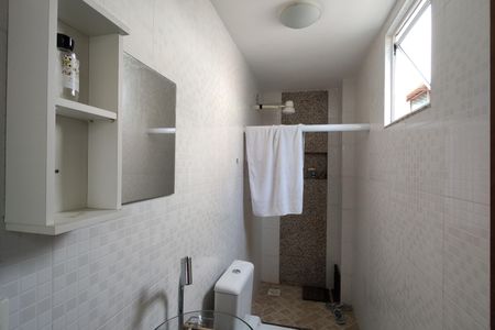 Casa de condomínio para alugar com 500m², 4 quartos e 2 vagasBanheiro Edícula