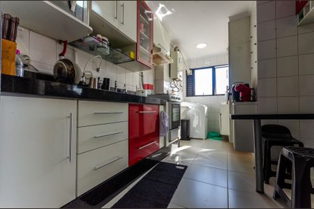 Apartamento à venda com 131m², 3 quartos e 3 vagasCozinha