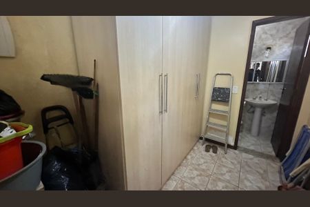 Casa de condomínio à venda com 600m², 6 quartos e 4 vagasQuarto de Serviço