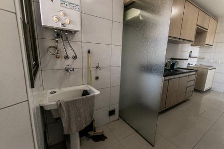 Apartamento para alugar com 80m², 3 quartos e 1 vagaÁrea de Serviço