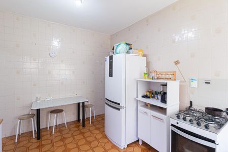 Casa à venda com 171m², 4 quartos e 3 vagas Casa à venda com 171m², 4 quartos e 3 vagasCozinha