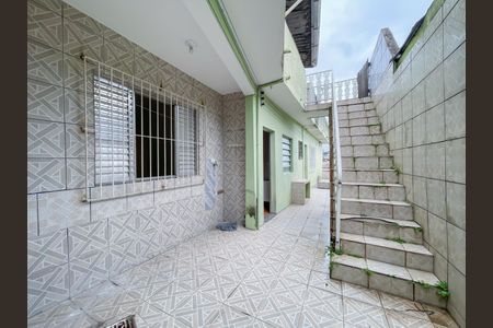 Casa à venda com 171m², 3 quartos e 3 vagas Casa à venda com 171m², 3 quartos e 3 vagasÁrea externa