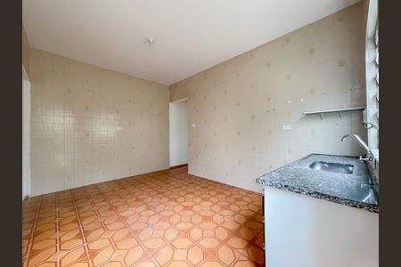 Casa à venda com 171m², 3 quartos e 3 vagas Casa à venda com 171m², 3 quartos e 3 vagasCozinha