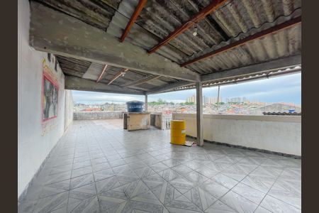 Casa à venda com 171m², 3 quartos e 3 vagas Casa à venda com 171m², 3 quartos e 3 vagasTerraço