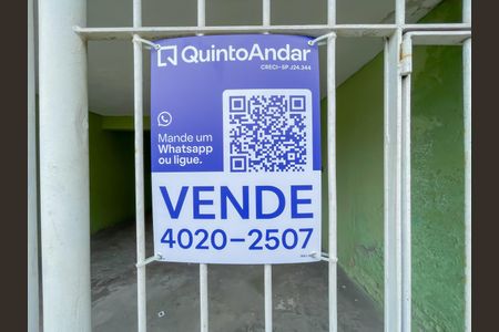 Casa à venda com 171m², 3 quartos e 3 vagas Casa à venda com 171m², 3 quartos e 3 vagasPlaca