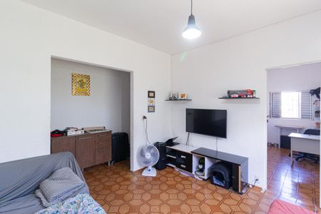 Casa à venda com 171m², 4 quartos e 3 vagas Casa à venda com 171m², 4 quartos e 3 vagasSala