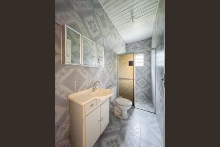 Casa à venda com 171m², 3 quartos e 3 vagas Casa à venda com 171m², 3 quartos e 3 vagasBanheiro