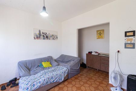 Casa à venda com 171m², 4 quartos e 3 vagas Casa à venda com 171m², 4 quartos e 3 vagasSala