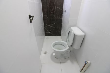 Apartamento à venda com 41m², 2 quartos e sem vagaBanheiro