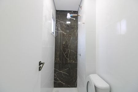 Apartamento à venda com 41m², 2 quartos e sem vagaBanheiro