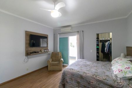 Casa à venda com 260m², 3 quartos e 4 vagasSuíte 1