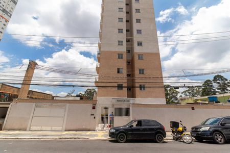 Apartamento para alugar com 36m², 2 quartos e sem vaga Apartamento para alugar com 36m², 2 quartos e sem vagaFachada
