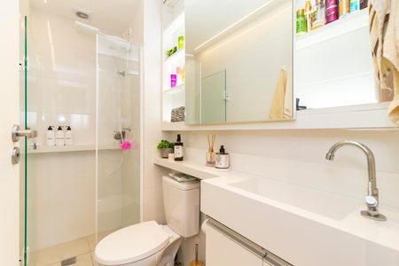 Apartamento para alugar com 36m², 2 quartos e sem vaga Apartamento para alugar com 36m², 2 quartos e sem vagaBanheiro