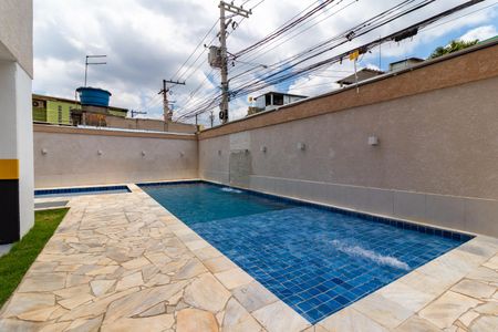 Apartamento para alugar com 36m², 2 quartos e sem vaga Apartamento para alugar com 36m², 2 quartos e sem vagaÁrea comum - Piscina