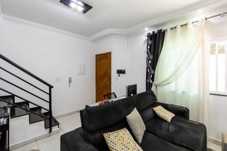 Casa à venda com 77m², 3 quartos e 1 vagaSala
